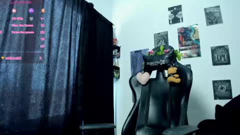 cristal online show from 05/19/26, 03:29