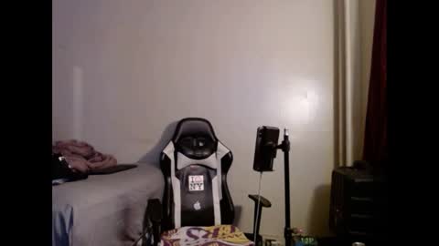 LUST online show from 09/10/25, 02:33