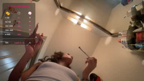 LOLA online show from 03/09/26, 06:50