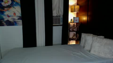 Snapshot of lustfulltrans chatting on 12/16/24, 06:21 AdriannaFowks online show from 12/16/24, 06:21