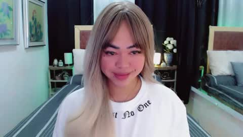 Snapshot of lustfuloffendertrina chatting on 01/27/25, 04:20 Trina online show from 01/27/25, 04:20