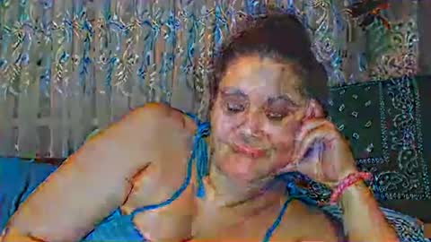 Snapshot of lustifulm chatting on 10/13/25, 03:23 lustifulm online show from 10/13/25, 03:23