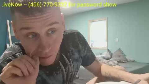  GUY ---  GIRL online show from 03/25/26, 11:44