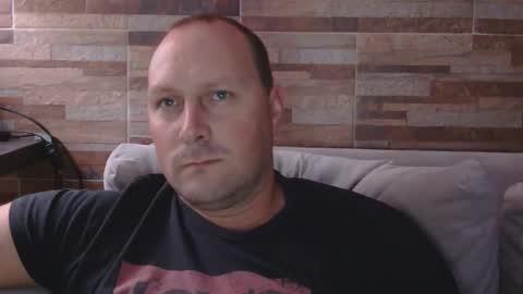 lustonfan online show from 04/08/26, 02:22