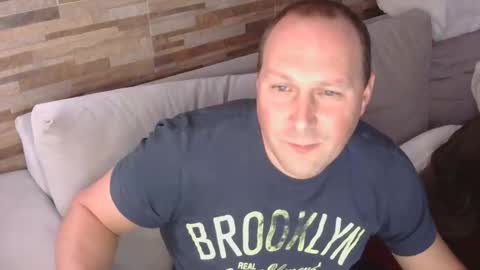 lustonfan online show from 05/01/26, 02:38