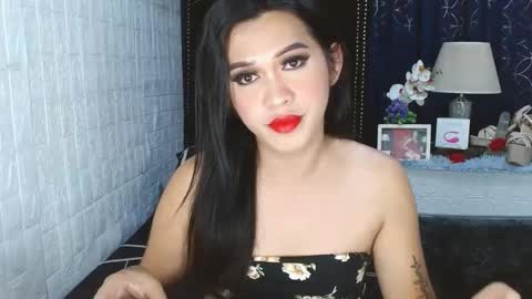 Snapshot of lustress_katalina69 chatting on 03/12/25, 01:03 lustress_katalina69 online show from 03/12/25, 01:03