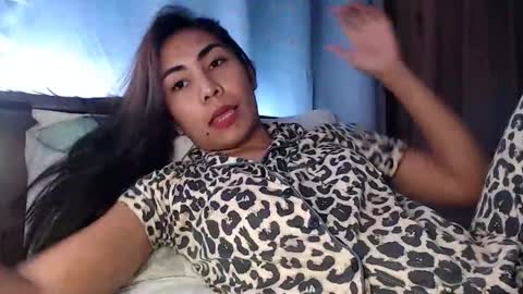 Kendra online show from 11/25/25, 05:35