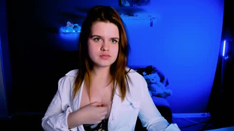 lusy_puff online show from 01/15/25, 02:35