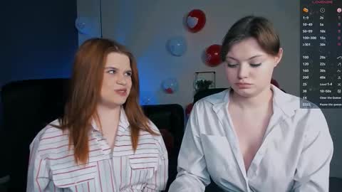 lusy_puff online show from 02/15/25, 07:50