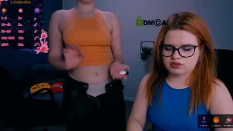 lusy_puff online show from 02/26/25, 11:15