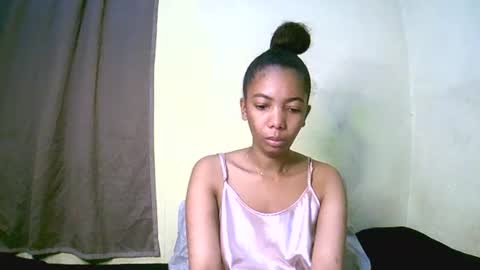 Snapshot of lutchia chatting on 10/02/25, 07:04 lutchia online show from 10/02/25, 07:04