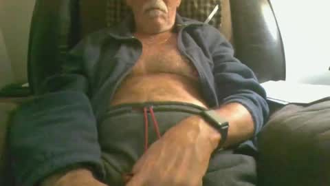 luv269er online show from 12/17/24, 02:33