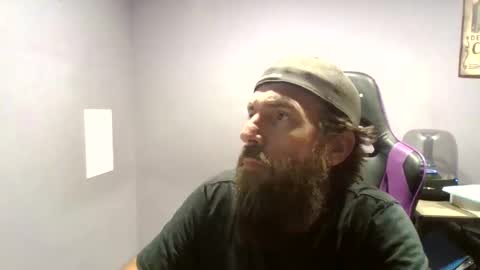 Snapshot of luv2likslit611455 chatting on 09/15/25, 01:38 Luv2likslit online show from 09/15/25, 01:38