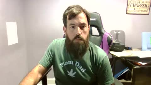 Snapshot of luv2likslit611455 chatting on 09/29/25, 08:41 Luv2likslit online show from 09/29/25, 08:41