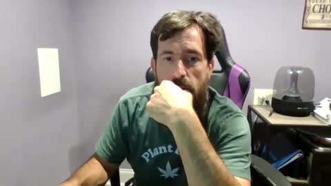 Snapshot of luv2likslit611455 chatting on 10/11/25, 09:19 Luv2likslit online show from 10/11/25, 09:19