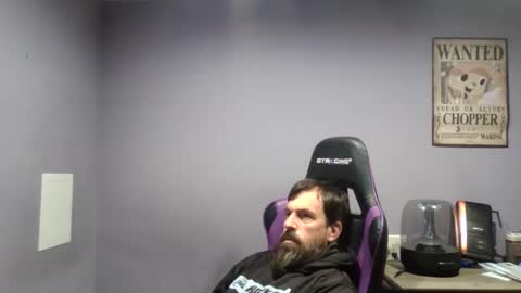 Snapshot of luv2likslit611455 chatting on 10/18/25, 08:37 Luv2likslit online show from 10/18/25, 08:37