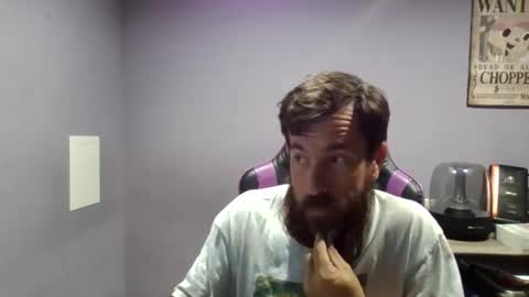 Snapshot of luv2likslit611455 chatting on 10/20/25, 06:58 Luv2likslit online show from 10/20/25, 06:58