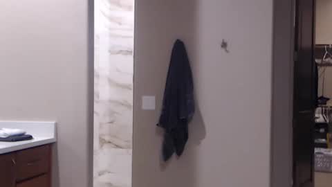 luv_missle online show from 03/10/25, 05:11