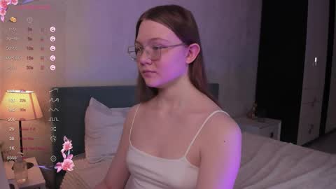 Snapshot of luv_tessa chatting on 02/03/26, 06:22 Tessa online show from 02/03/26, 06:22