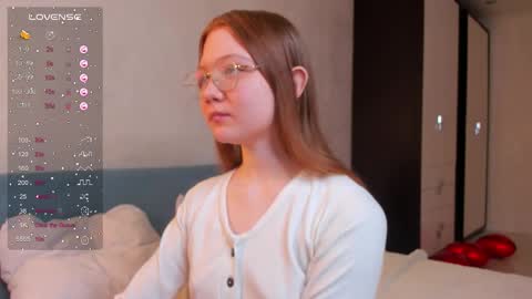 Snapshot of luv_tessa chatting on 02/20/26, 06:26 Tessa online show from 02/20/26, 06:26