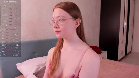 Tessa online show from 03/11/26, 01:44