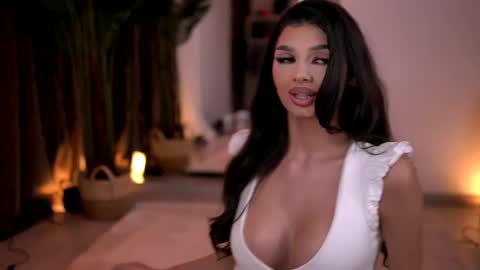 Caprice online show from 02/06/26, 03:37