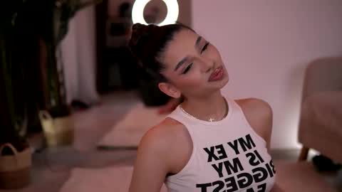 Caprice online show from 03/18/26, 11:08