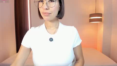 Lu. online show from 10/28/25, 01:58