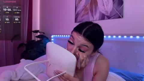 Veronica online show from 06/29/26, 09:37