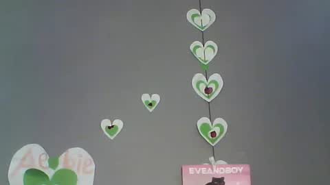 Bee Bee online show from 03/15/26, 03:56