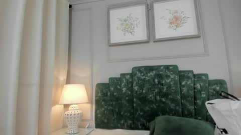 lux_bitchx online show from 05/26/26, 03:13