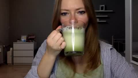 Millie online show from 01/18/26, 03:27