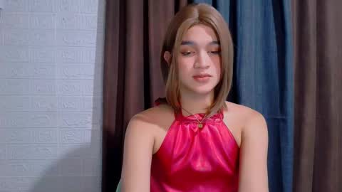 queen lux online show from 02/07/26, 09:51