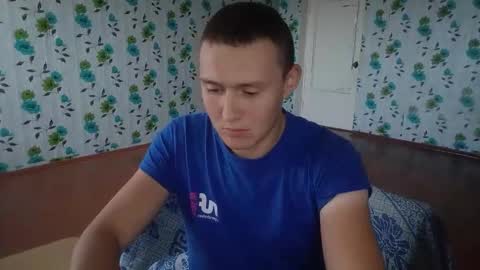 Snapshot of luxeboy_ chatting on 09/14/25, 06:56 Mike online show from 09/14/25, 06:56