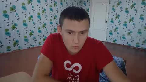 Snapshot of luxeboy_ chatting on 09/23/25, 08:39 Mike online show from 09/23/25, 08:39