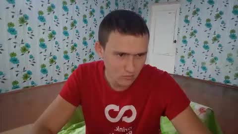 Snapshot of luxeboy_ chatting on 09/29/25, 06:51 Mike online show from 09/29/25, 06:51