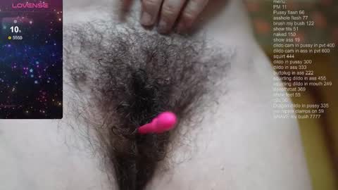 Snapshot of luxegirl67 chatting on 11/07/25, 09:42 Sophie online show from 11/07/25, 09:42