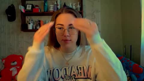 Katie online show from 10/20/25, 08:59