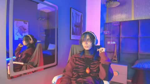 Luxiel 3 online show from 04/16/26, 08:42