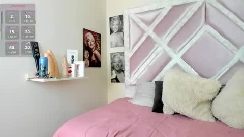 Snapshot of luxx_11 chatting on 03/03/26, 12:22 Lux online show from 03/03/26, 12:22