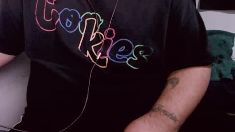 Snapshot of lvcifer_ chatting on 12/02/24, 10:18 ayoo online show from 12/02/24, 10:18