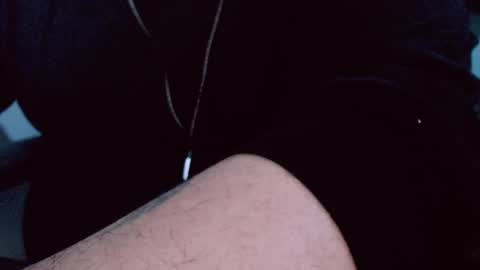 Snapshot of lvcifer_ chatting on 01/28/25, 01:49 ayoo online show from 01/28/25, 01:49