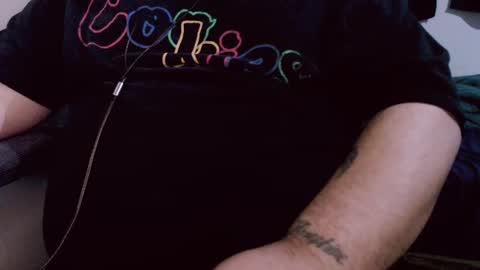 Snapshot of lvcifer_ chatting on 02/18/25, 09:43 ayoo online show from 02/18/25, 09:43