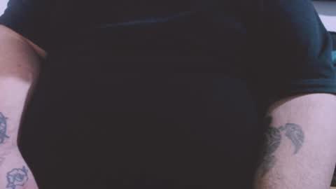 Snapshot of lvcifer_ chatting on 09/19/25, 12:17 ayoo online show from 09/19/25, 12:17