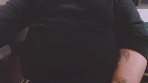 Snapshot of lvcifer_ chatting on 10/02/25, 10:33 ayoo online show from 10/02/25, 10:33