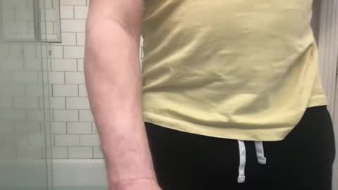 lvguynextdoor440656 online show from 03/05/26, 02:07