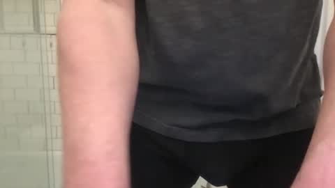 lvguynextdoor440656 online show from 04/11/26, 02:27