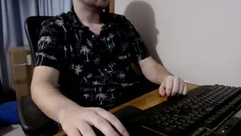 Snapshot of lxgxnd99 chatting on 02/02/25, 01:41 lxgxnd99 online show from 02/02/25, 01:41