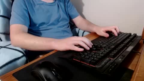 Snapshot of lxgxnd99 chatting on 03/09/25, 01:15 lxgxnd99 online show from 03/09/25, 01:15