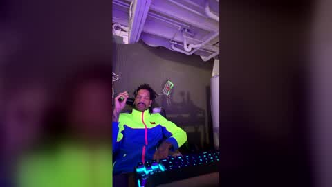 lxrdhxkvgemvsterjuice online show from 04/28/26, 01:49